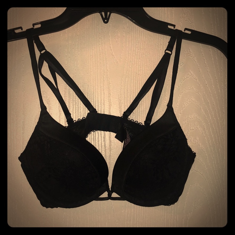 Victoria Secrets Bombshell Bra